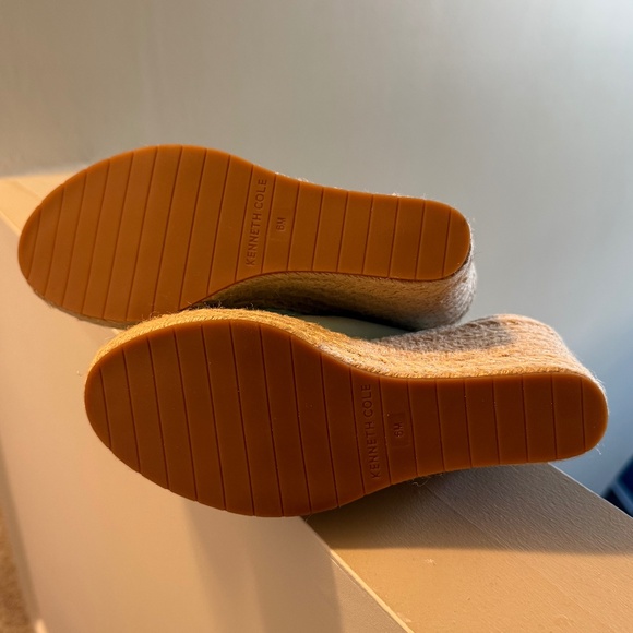 Kenneth Cole Suede Wedge Espadrille NWOT - Picture 6 of 10